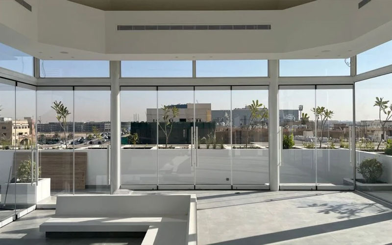 best glass works in Dubai